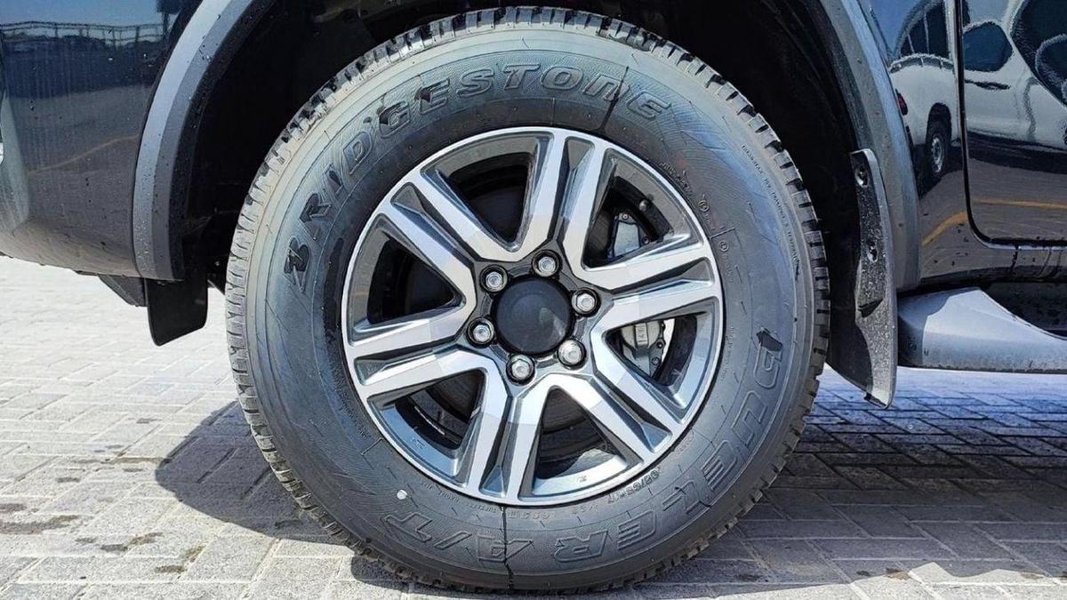 Toyota Fortuner FORTUNER 2.4L DIESEL 2025-19-19