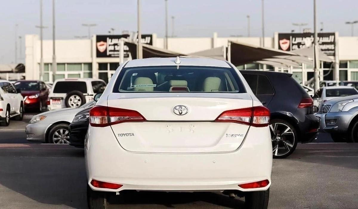 Used Toyota Yaris 2022-13-13