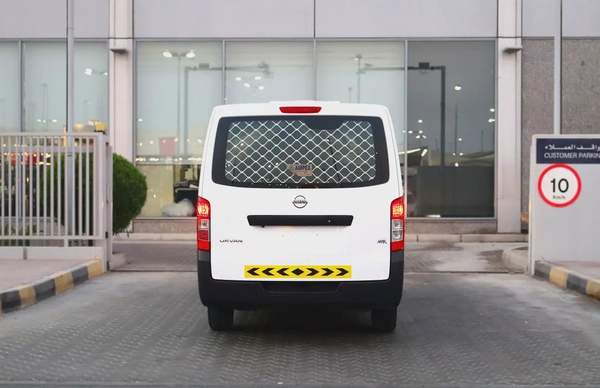 Nissan Urvan 2022 Model - GCC Specs