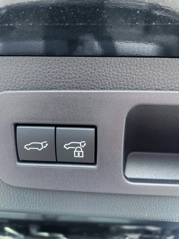 LEXUS LX600 SIGNATURE 2025 | 3.5L | ZERO KM | GCC | FULL OPTIONS