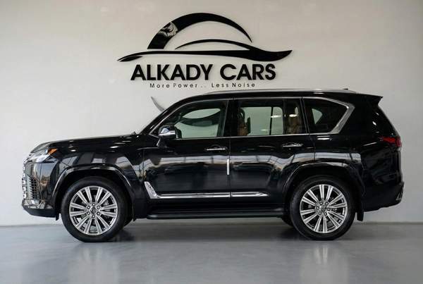 LEXUS LX600 SIGNATURE 2025 | 3.5L | ZERO KM | GCC | FULL OPTIONS