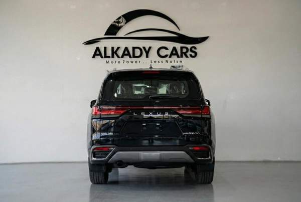 LEXUS LX600 SIGNATURE 2025 | 3.5L | ZERO KM | GCC | FULL OPTIONS