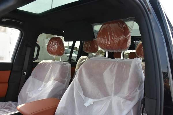ROX 01 SEVEN SEATS 2025 | BLACK