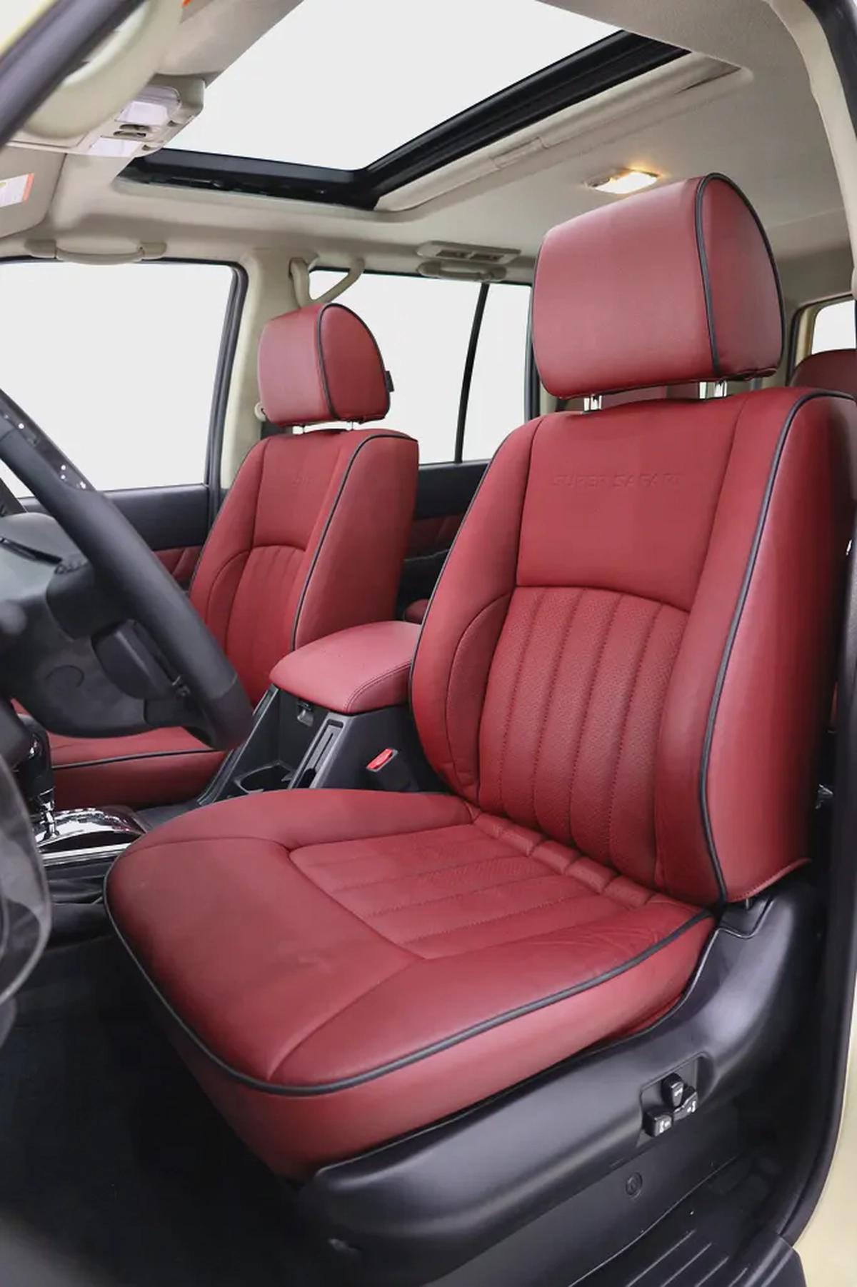NISSAN PATROL SUPER SAFARI GCC LEGEND EDITION - VTC 4800 - FULLY LOADED IN SPECIAL SAND BEIGE-8-8