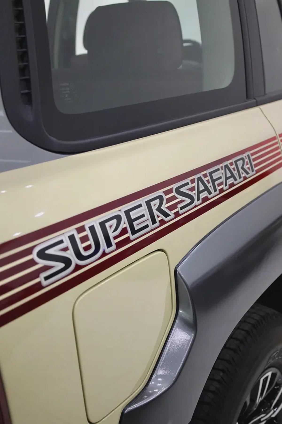 NISSAN PATROL SUPER SAFARI GCC LEGEND EDITION - VTC 4800 - FULLY LOADED IN SPECIAL SAND BEIGE-16-16