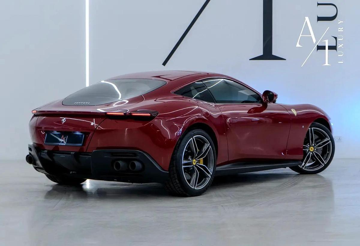 2021 Ferrari Roma, With Warranty Service Contract, Carbon Fibre Package, GCC Spec-5-5