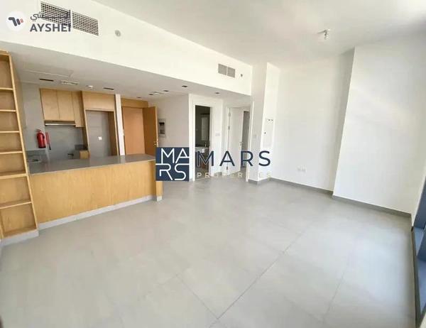 Corner Layout | Brand New | Full View