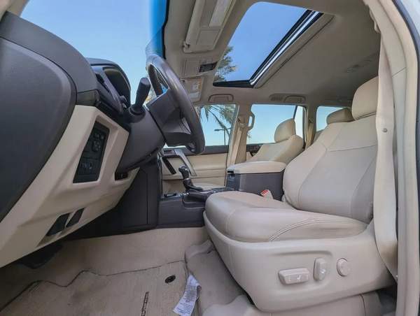 TOYOTA PRADO 2022 TXL TOP FULL OPTION GCC V6 4.0L IN EXCELLENT CONDITION