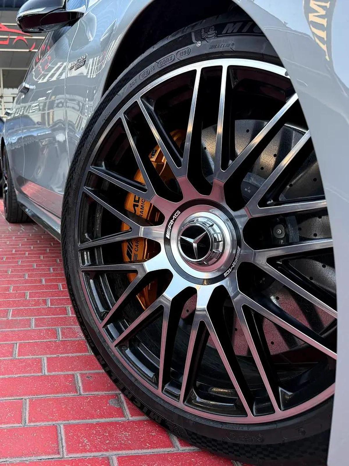 2024 Mercedes-Benz S 63 AMG E Performance-11-11