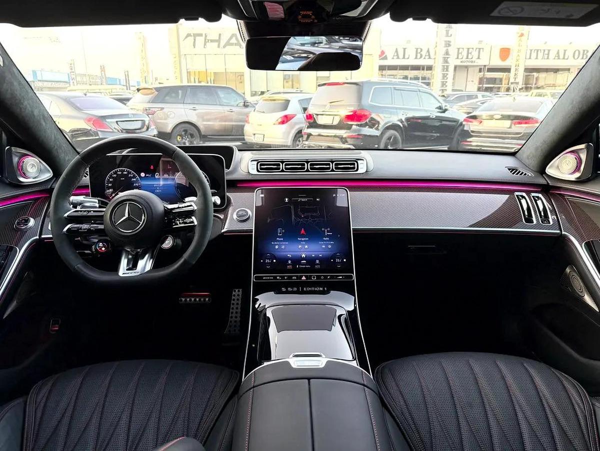 2024 Mercedes-Benz S 63 AMG E Performance-3-3