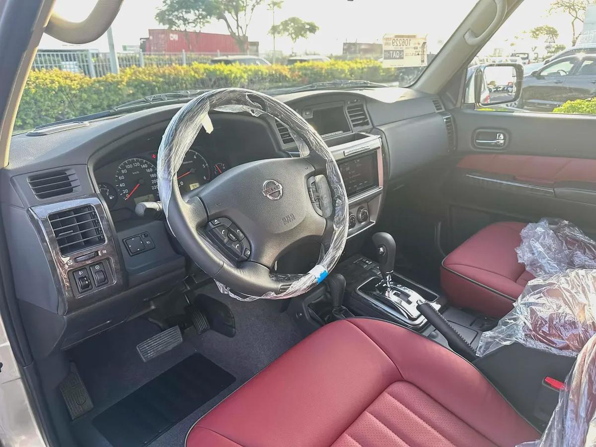 2024 Nissan Patrol Safari Super Safari - GCC Specs - Brand New-3-3