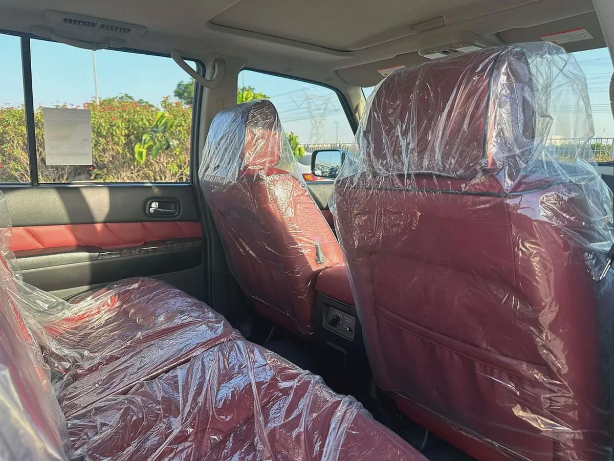2024 Nissan Patrol Safari Super Safari - GCC Specs - Brand New-7-7