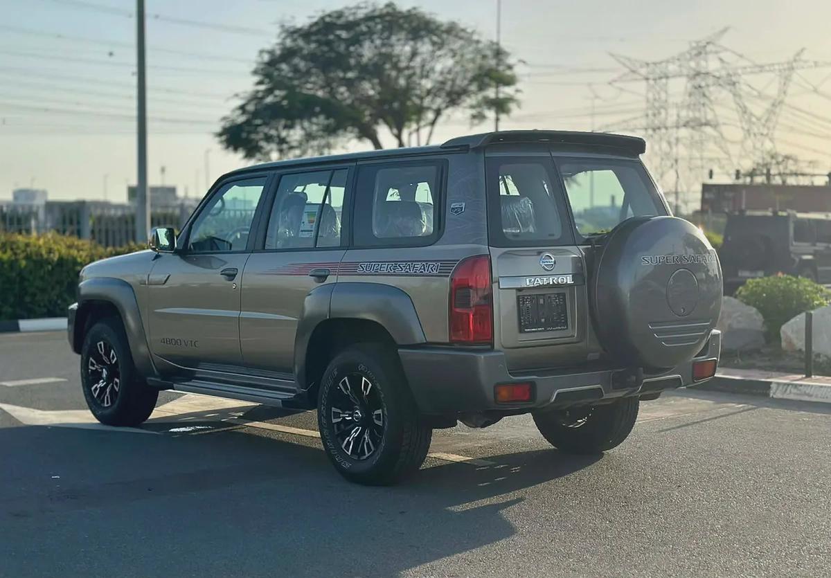 2024 Nissan Patrol Safari Super Safari - GCC Specs - Brand New-8-8
