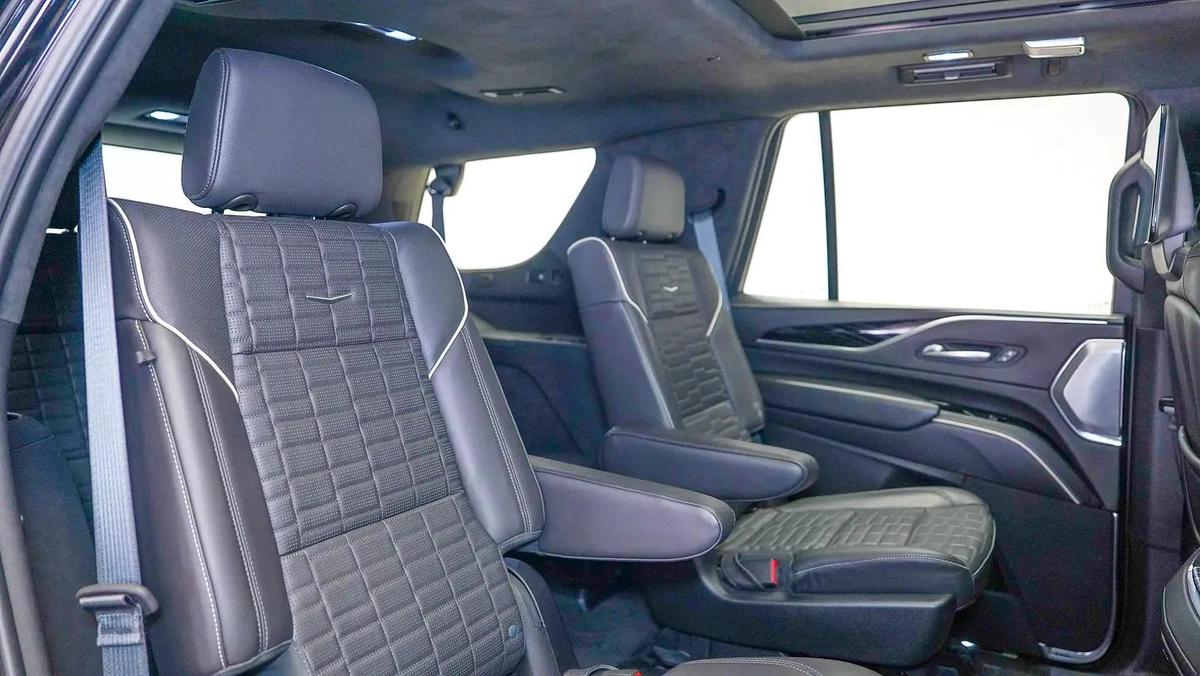 Cadillac Escalade V-6-6