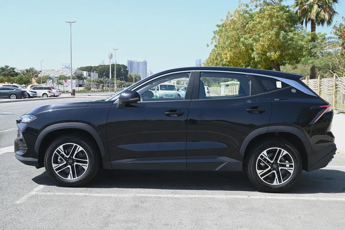 1,350 AED - JETOUR DASHING 1.6T - LUXURY 2025 - READY TO DRIVE - NO WAITING-4-4