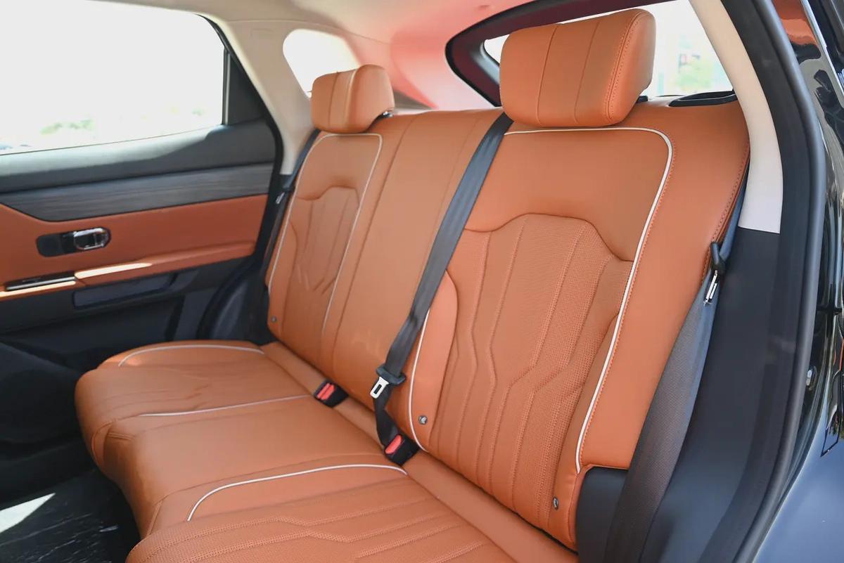 1,350 AED - JETOUR DASHING 1.6T - LUXURY 2025 - READY TO DRIVE - NO WAITING-15-15