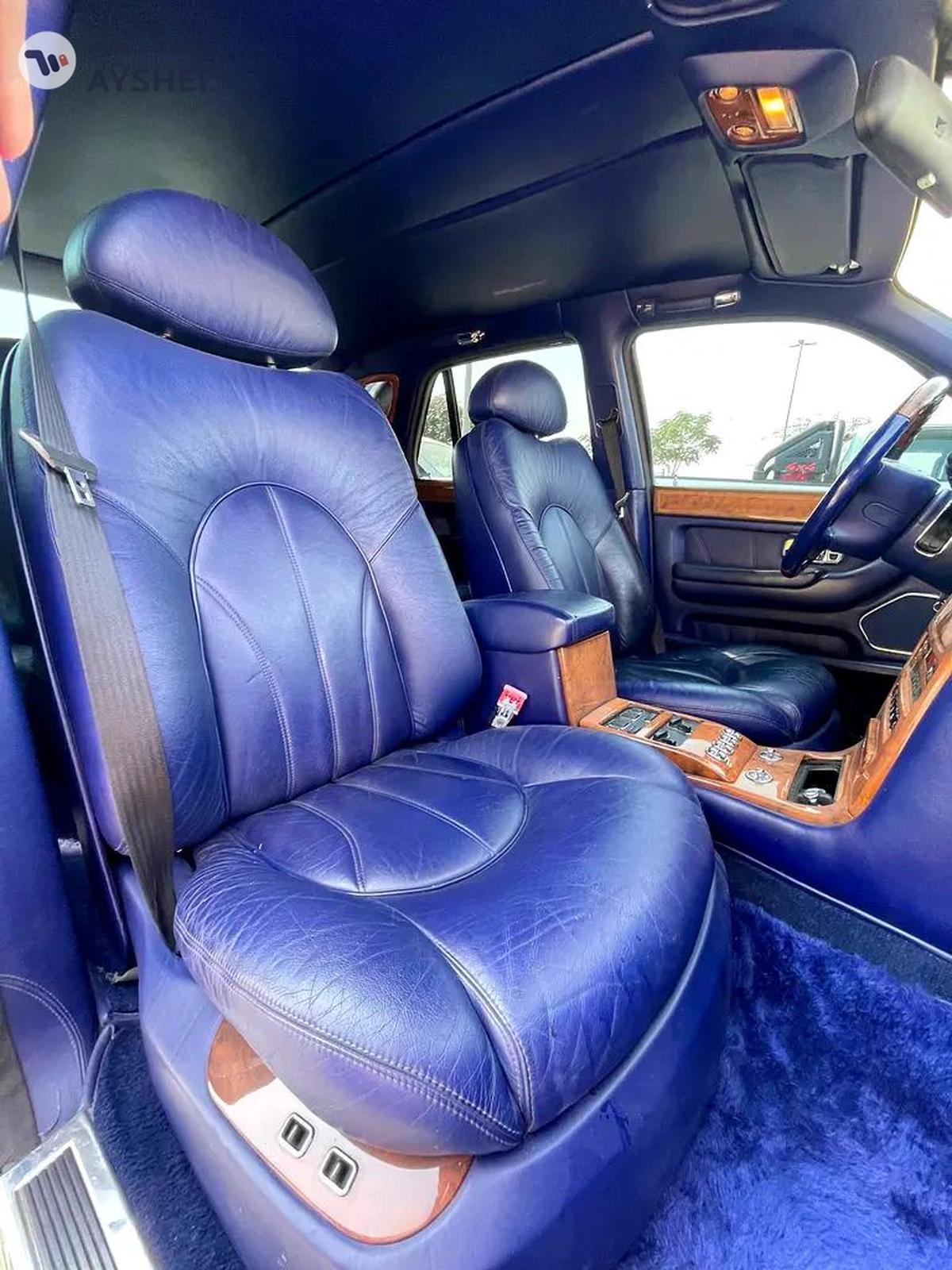 1999 GCC Specs Rolls-Royce Silver Seraph Potential Vintage in Future-2-2