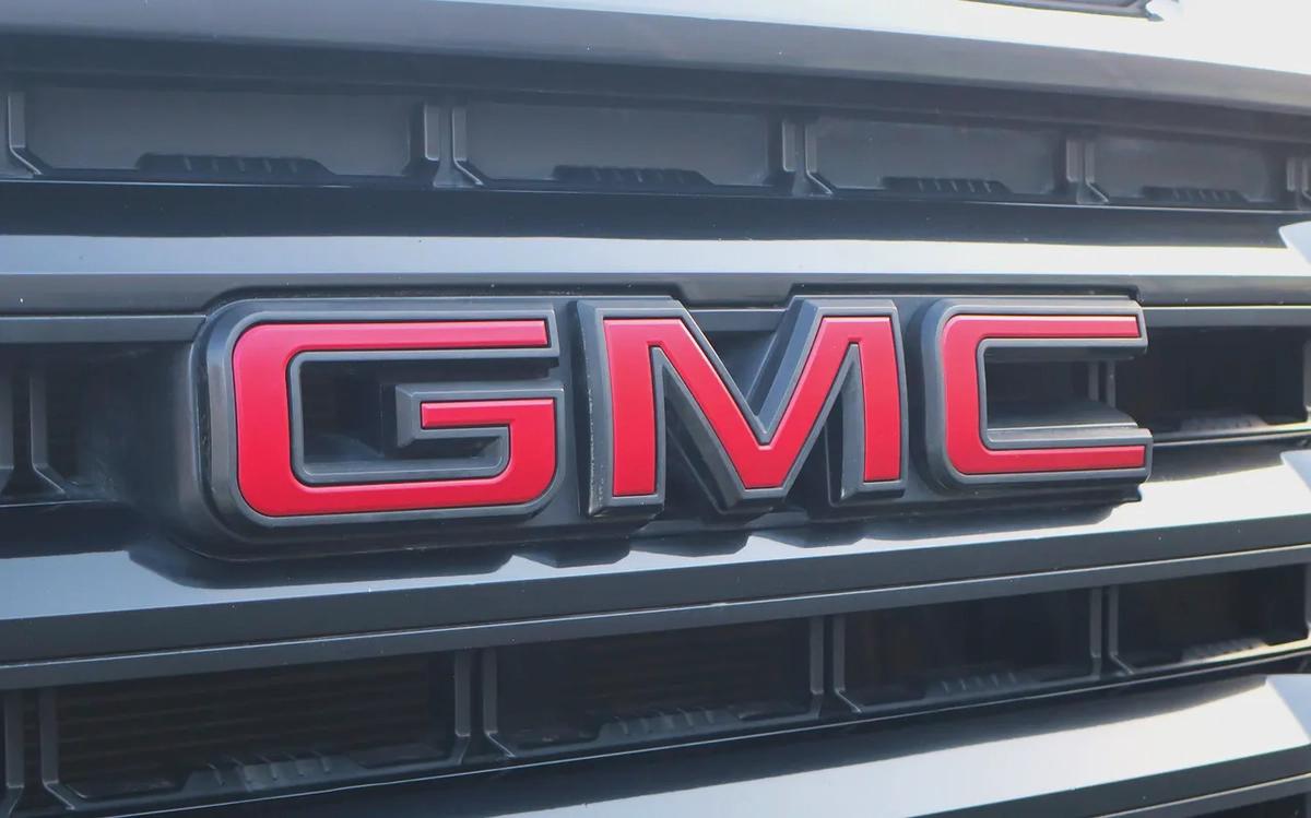 GMC Sierra Sarab Edition 2021 - GCC Specs - Perfect Condition!-10-10