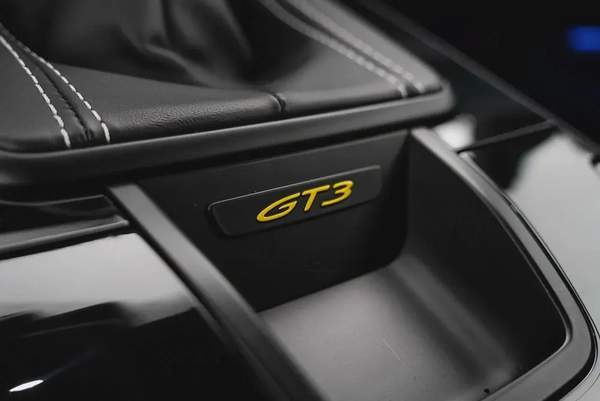 13,154 AED / 60 months | 0% DP 2022 Porsche 992 GT3 Clubsport / European Spec / Agency Warranty