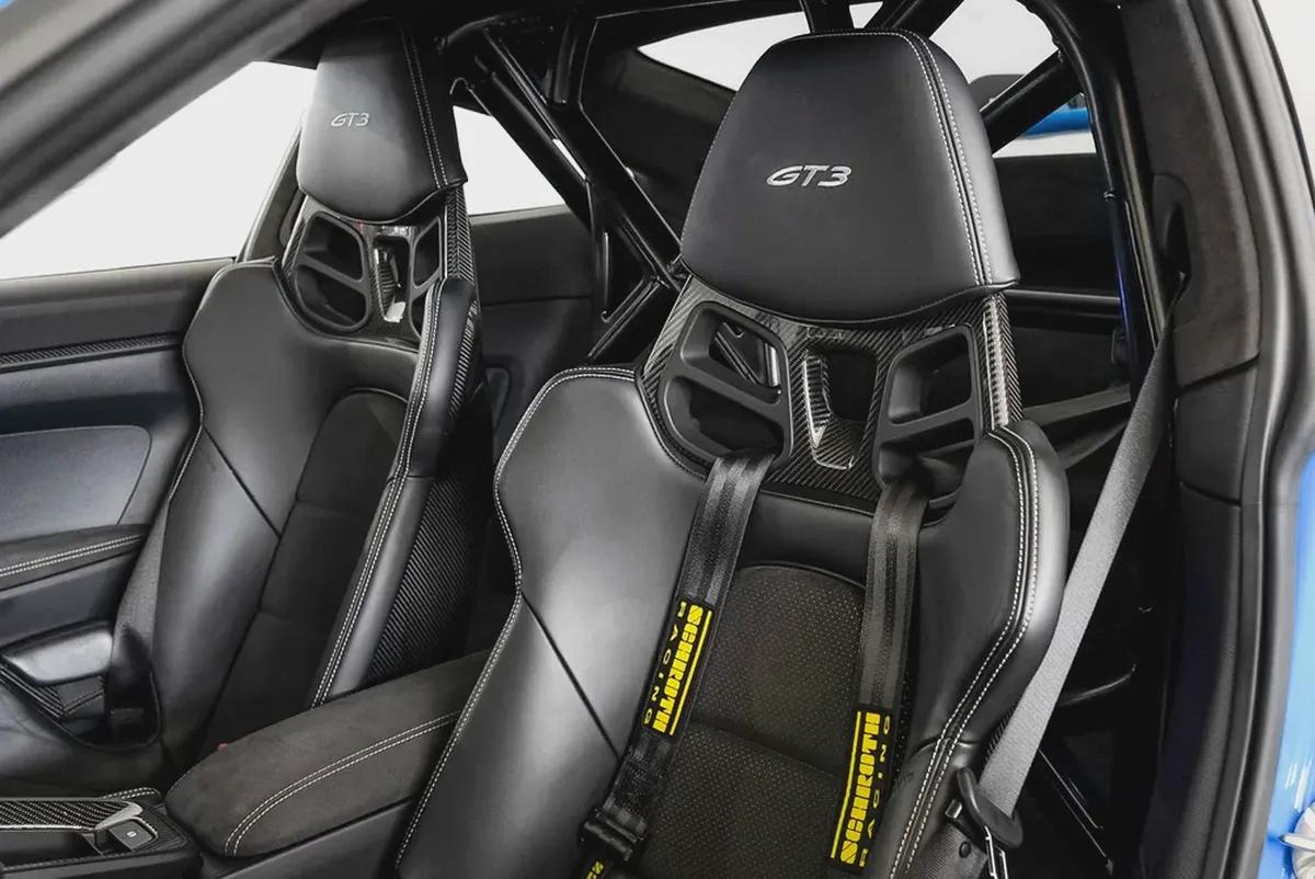 13,154 AED / 60 months | 0% DP 2022 Porsche 992 GT3 Clubsport / European Spec / Agency Warranty-13-13