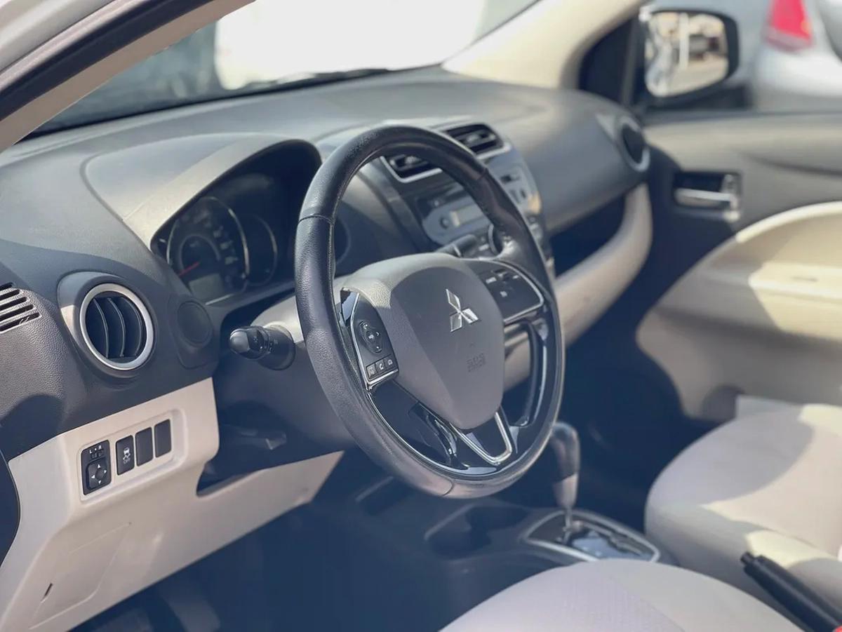 Mitsubishi Attrage GLS 2019 - GCC Specs - Excellent Condition-4-4