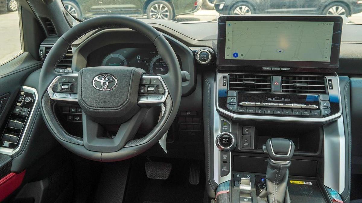 Toyota Land Cruiser VXR TWIN TURBO 3.5L V6-7-7