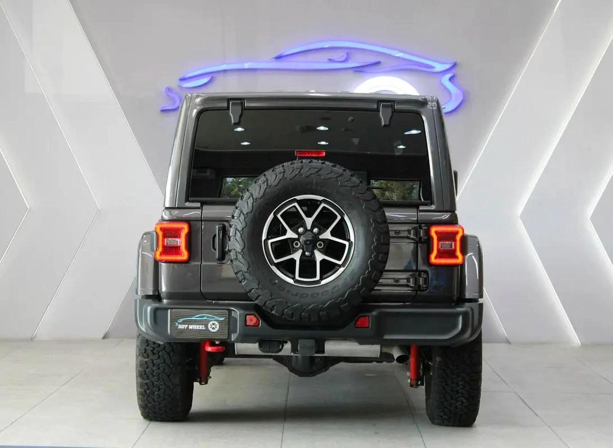 2024 Jeep Rubicon Edition // 6 Cylinder No Accidents-8-8
