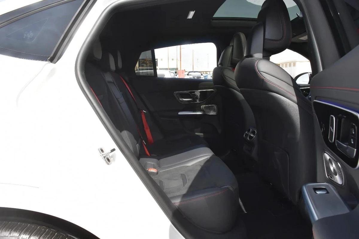 AMG GLC43 COUPE 2024 | WHITE-1-1