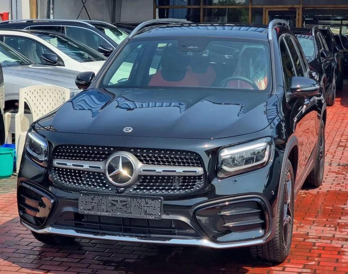 Mercedes-Benz GLB 200 SUV 7 Seater Under Warranty 2025 GCC-1-1