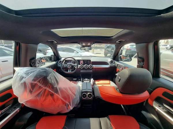 Mercedes-Benz GLB 200 SUV 7 Seater Under Warranty 2025 GCC