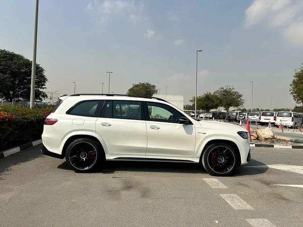 Mercedes Benz GLS63 2024 GCC