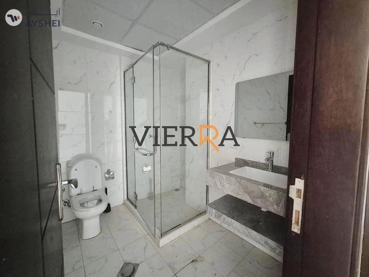 Closed Kitchen l Prime Location l Spacious-5-5