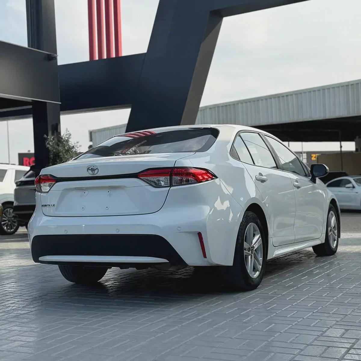 Toyota Corolla 2022 | Chinese Specs | 3-Cylinder | 12K KM | White | تويوتا كورولا 2022 صينية-9-9