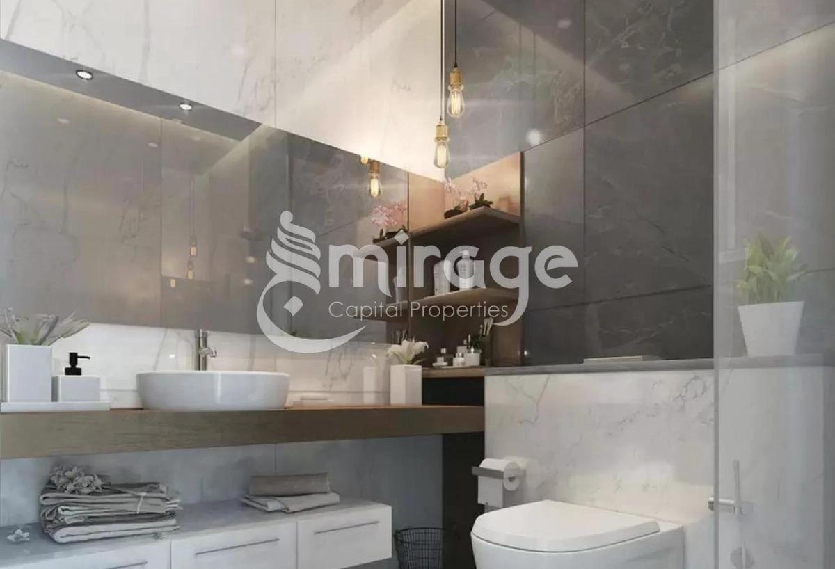 Modern 1BHK | Vacant | Stunning Pool View-1-landscape