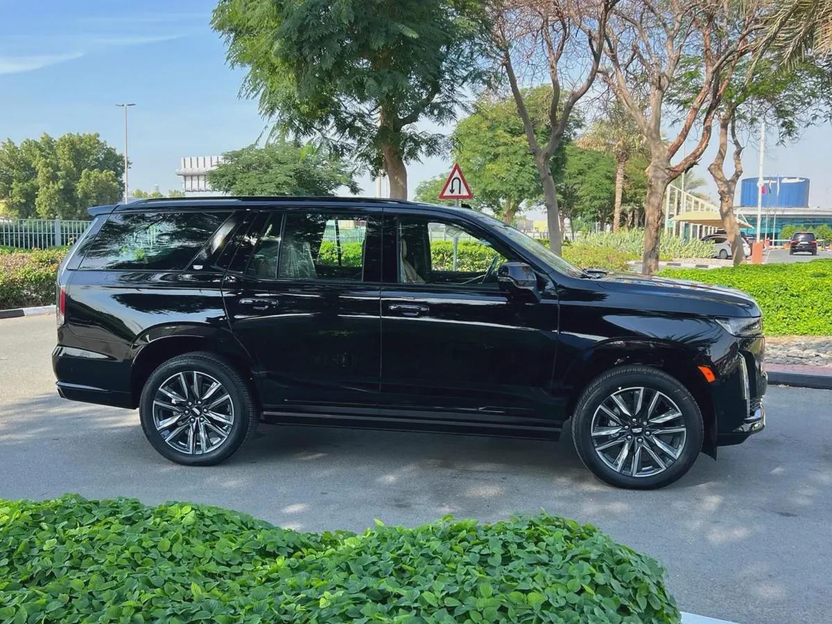 !! 2024 !! CADILLAC | ESCALADE | SPORT LIXURY | BLACK EDITION | GCC | Warranty + Service Contract-4-4