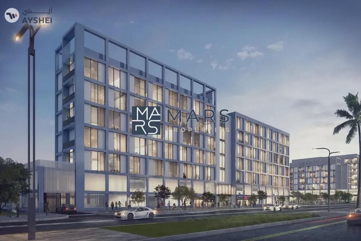 Three-bedroom apartment with a living room in Roof Home -6-6