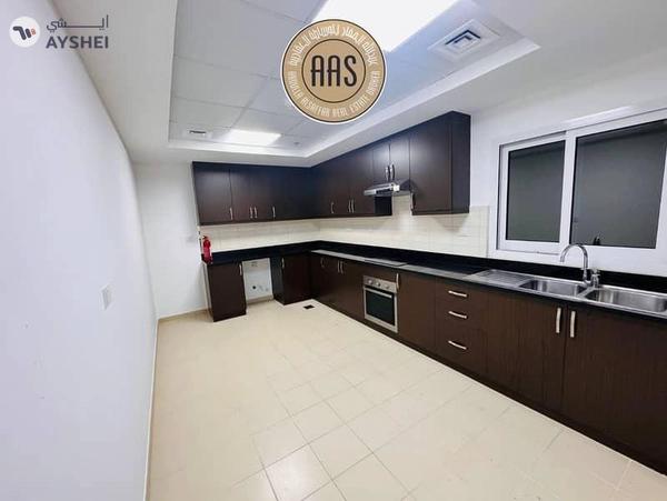 PRIME LOCATION || ALL AMENITIES || PARKING