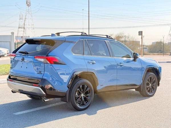 Toyota RAV4 Hybrid SE black edition 2023 full option