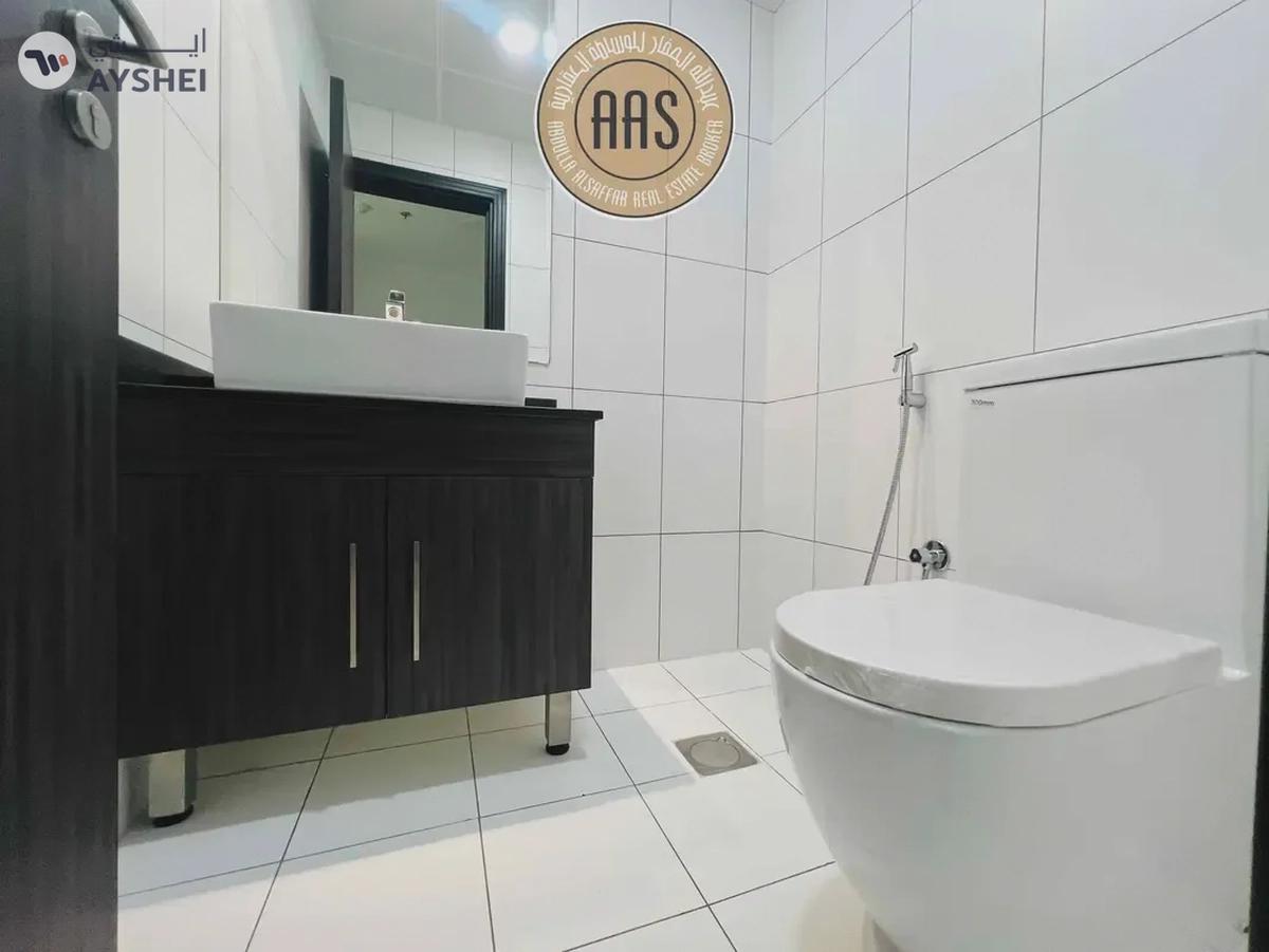 No commission huge size 2bhk with Storeroom || rent 100k || all amenities || arjan dubai-14-14