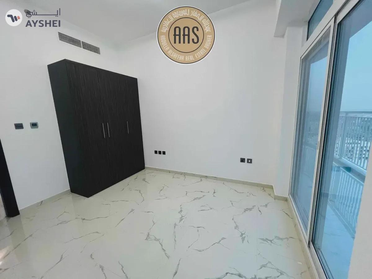 No commission huge size 2bhk with Storeroom || rent 100k || all amenities || arjan dubai-7-7