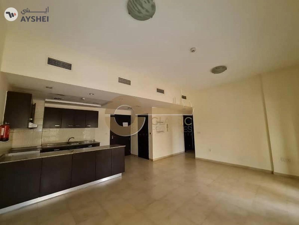 Spacious | 2 Bedroom | Prime Location | Balcony-0-landscape