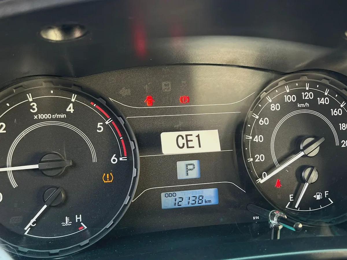 2024 | Toyota Hilux | Full Automatic | 4X4 | Diesel | Ref#873-6-6