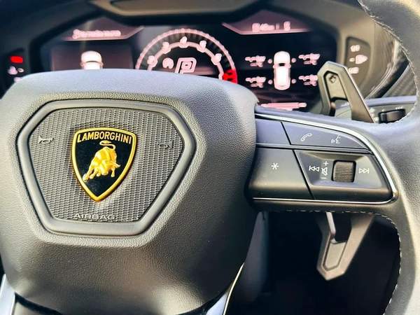 AED 12,800 P.M. | 0% DP | LAMBORGHINI URUS | UNDER WARRANTY TILL FEB 2027 | GCC