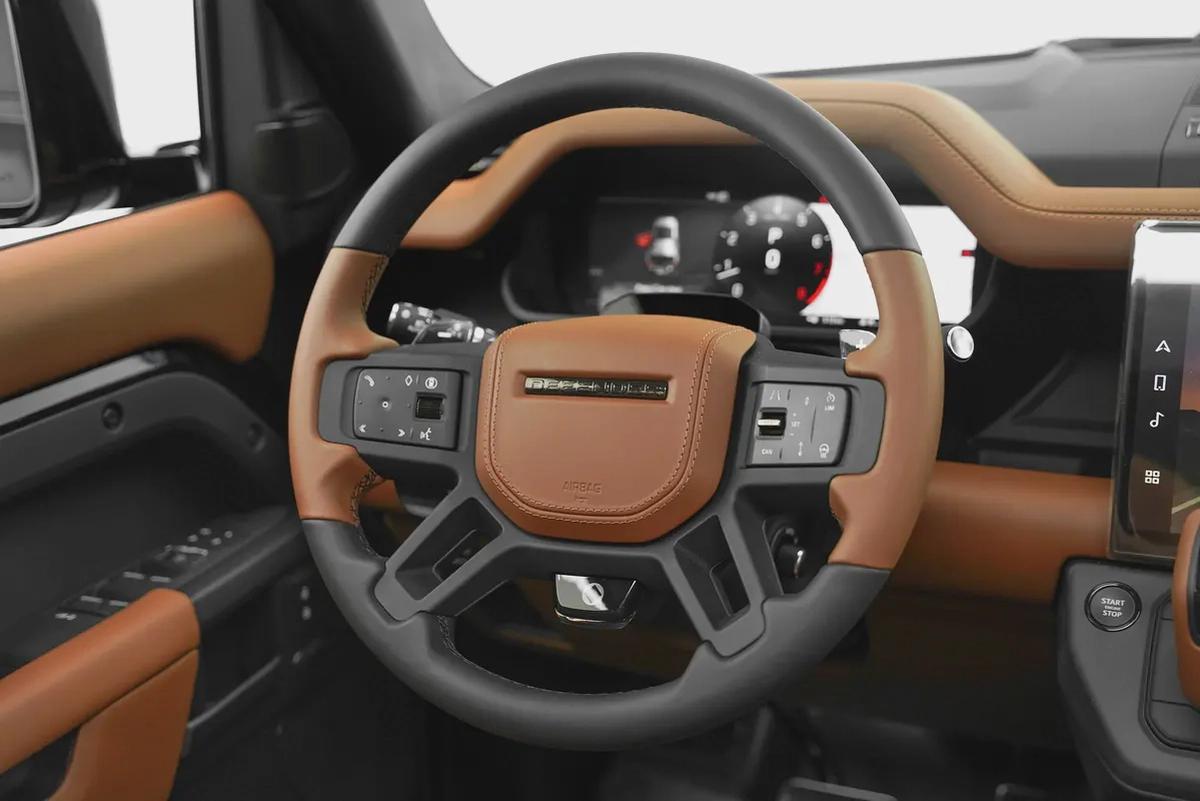 2026 LAND ROVER DEFENDER OCTA BLACK EDITION WITH WARRANTY AND SERVICE CONTRACT-9-9