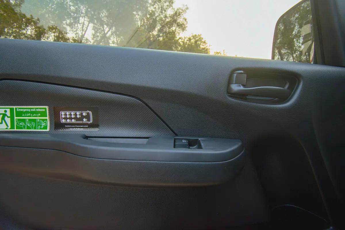 High-Roof 13-Seater Passenger Van | Automatic | GCC Specs | Ref#N75900-16-16