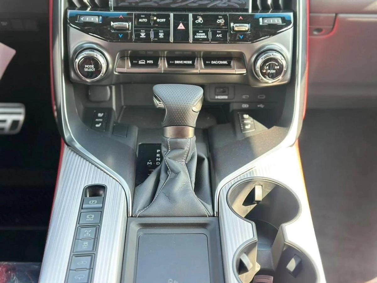 Lexus LX600 F Sport Launch Edition 3.5L-3-3