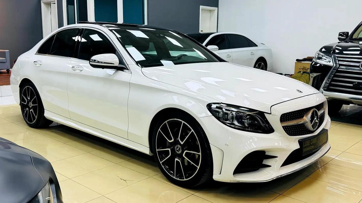 2020 Mercedes-Benz C200 AMG Full Option 1st Owner With Service History-15-15