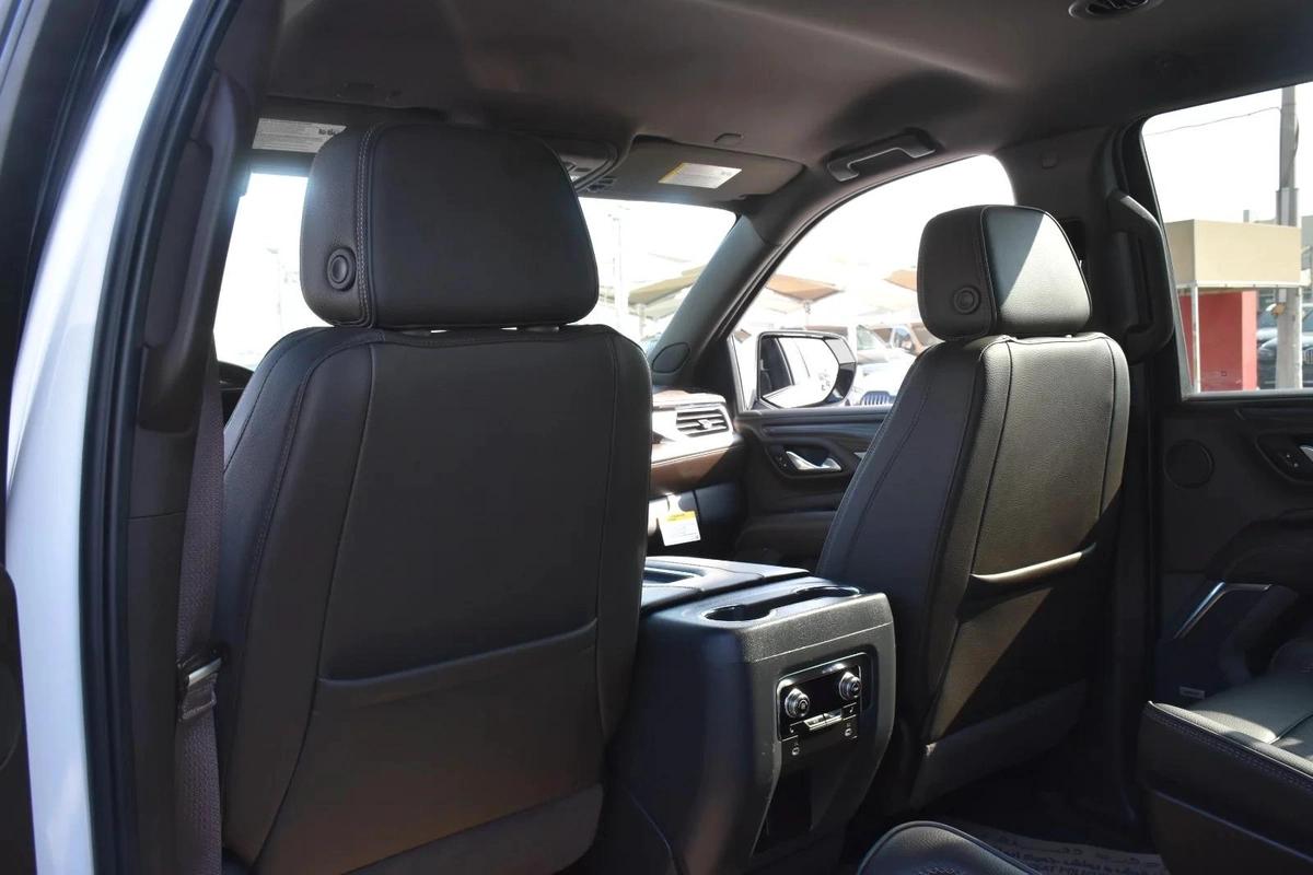 GMC YUKON DENALI 4WD 2023 | WHITE-13-13