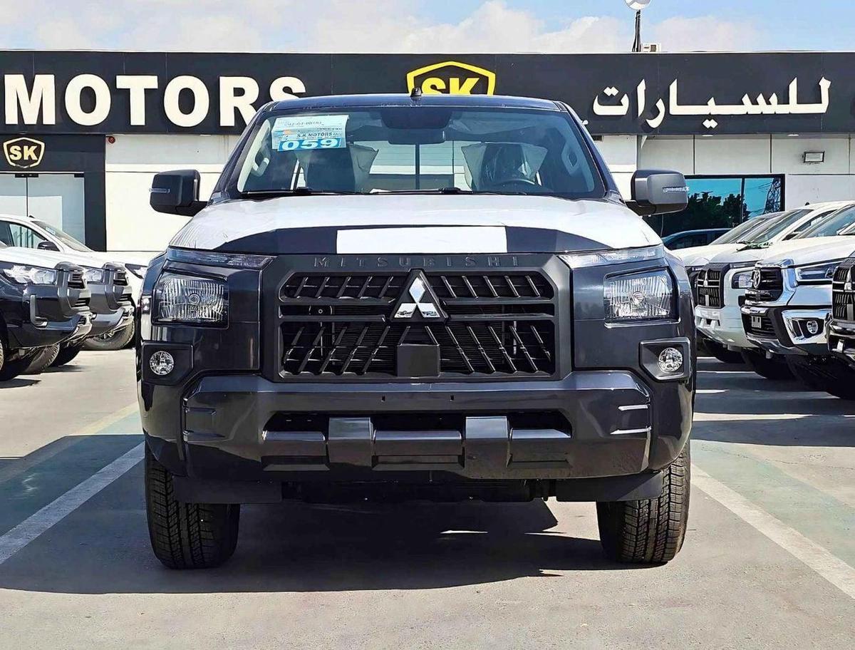 Mitsubishi L200 GLX 2.4L PETROL / M/T / SIDE STICKER / 4WD / CODE # 68099-0-0
