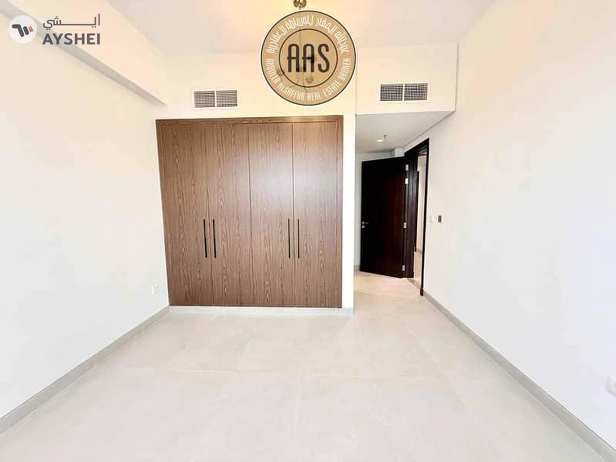 BURJ KHALIFA VIEW | BRAND NEW | BIG TERRACE | PARKING-28-28